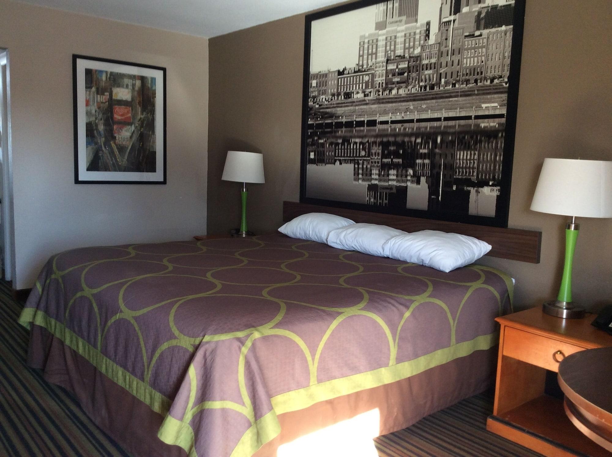 ซูเปอร์ 8 บาย วินด์แฮม ชัตตานูกา/อีสต์ ริดจ์ Hotel อีสต์ริดจ์ ภายนอก รูปภาพ